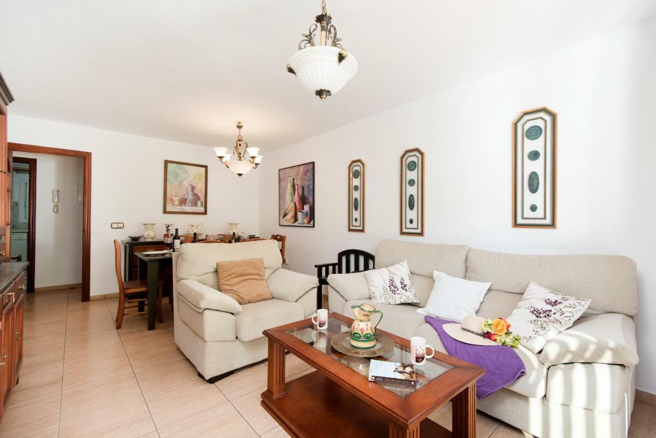 Fantastico Apartamento En La Carihuela Villa ตอร์เรโมลิโนส ภายนอก รูปภาพ