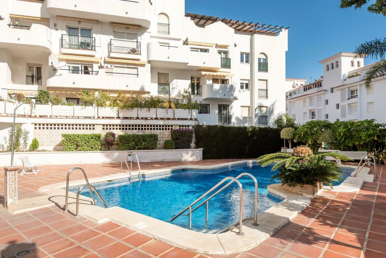 Fantastico Apartamento En La Carihuela Villa ตอร์เรโมลิโนส ภายนอก รูปภาพ