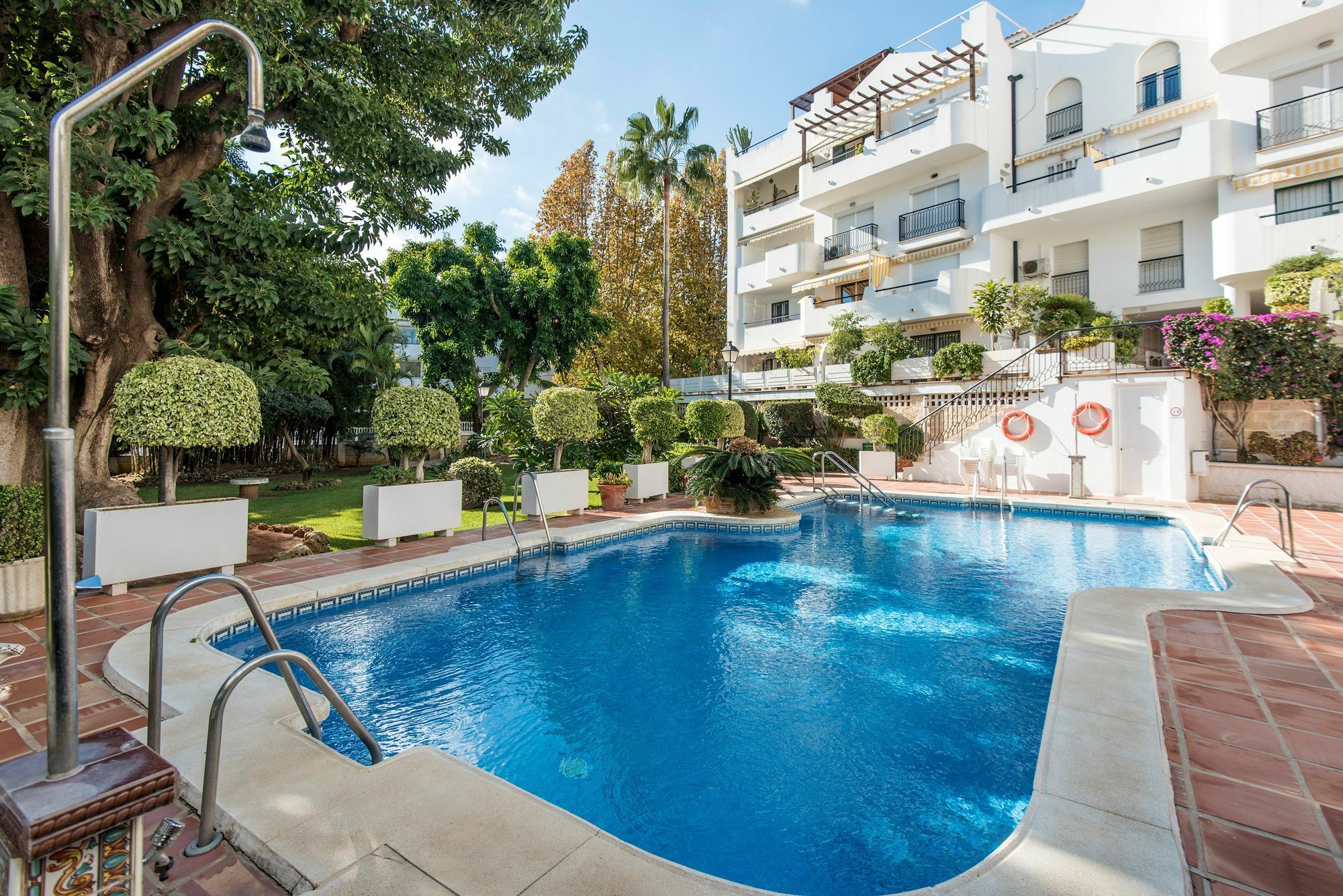 Fantastico Apartamento En La Carihuela Villa ตอร์เรโมลิโนส ภายนอก รูปภาพ